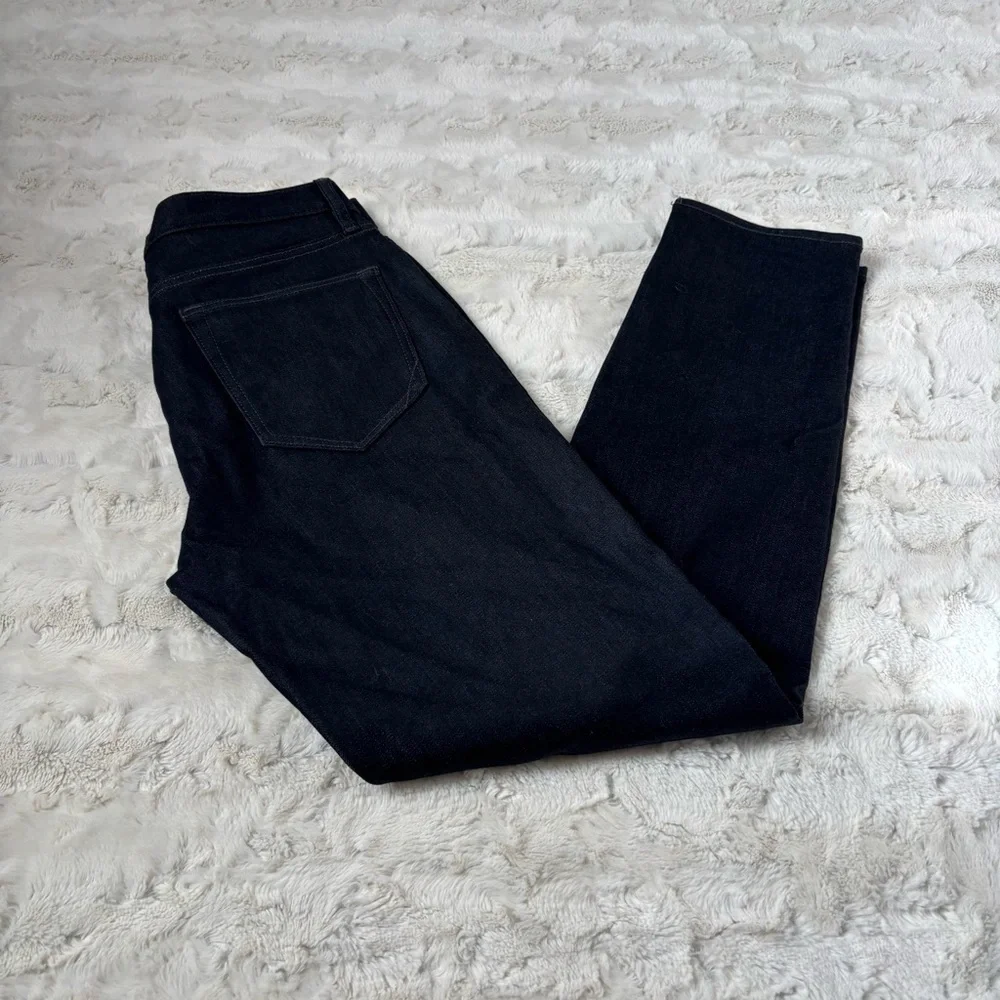 Banana Republic Men's Size 31x32 Blue Tapered Fit Traveler Jeans